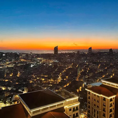 Emaar, Dinner At 102m With A View Of The Bosphorus